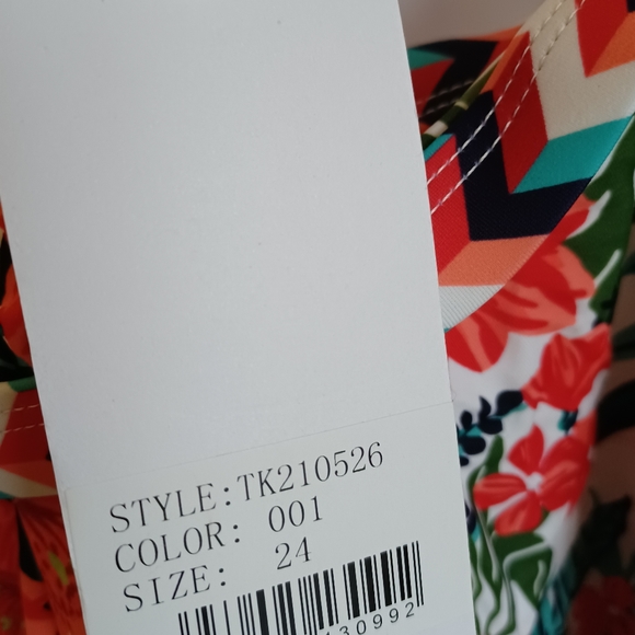 FULLFITALL Women's Plus Size Tankini Swim Top - Picture 10 of 14